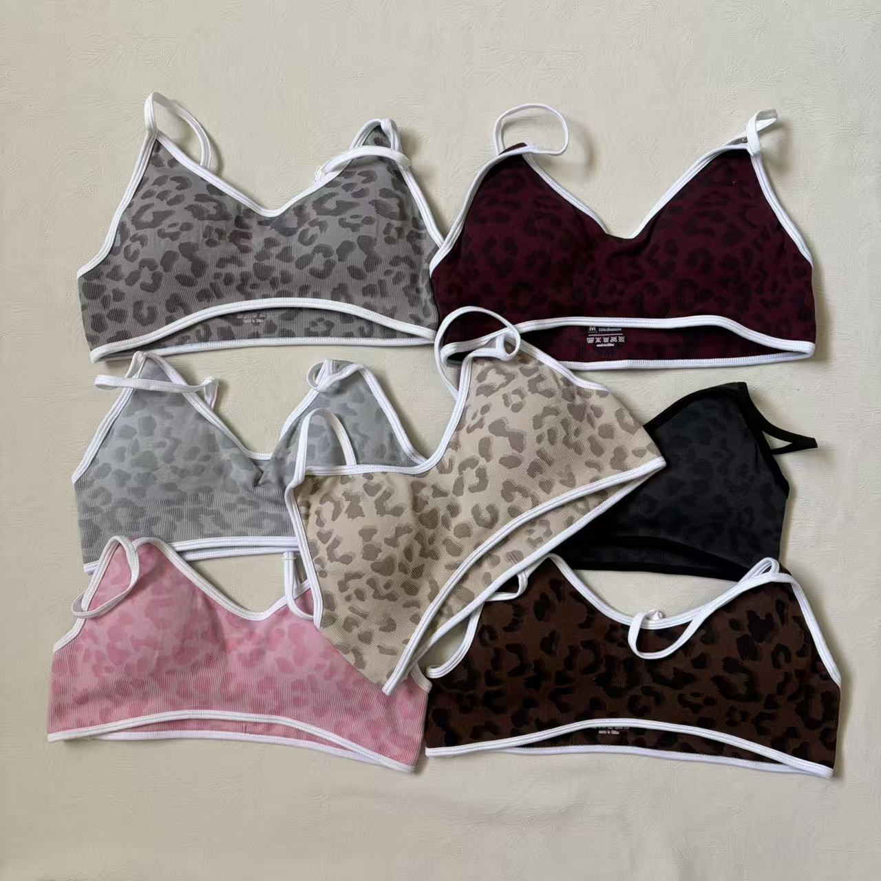 LOGO Women's Beautiful Back Ga - Yoga Fitness Logo Design recension och pris
